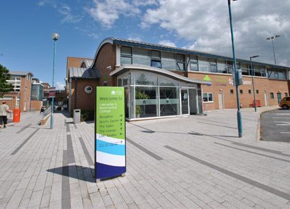 Lifetime Skills Guarantee – Level 3 vocational courses available FREE for adults.